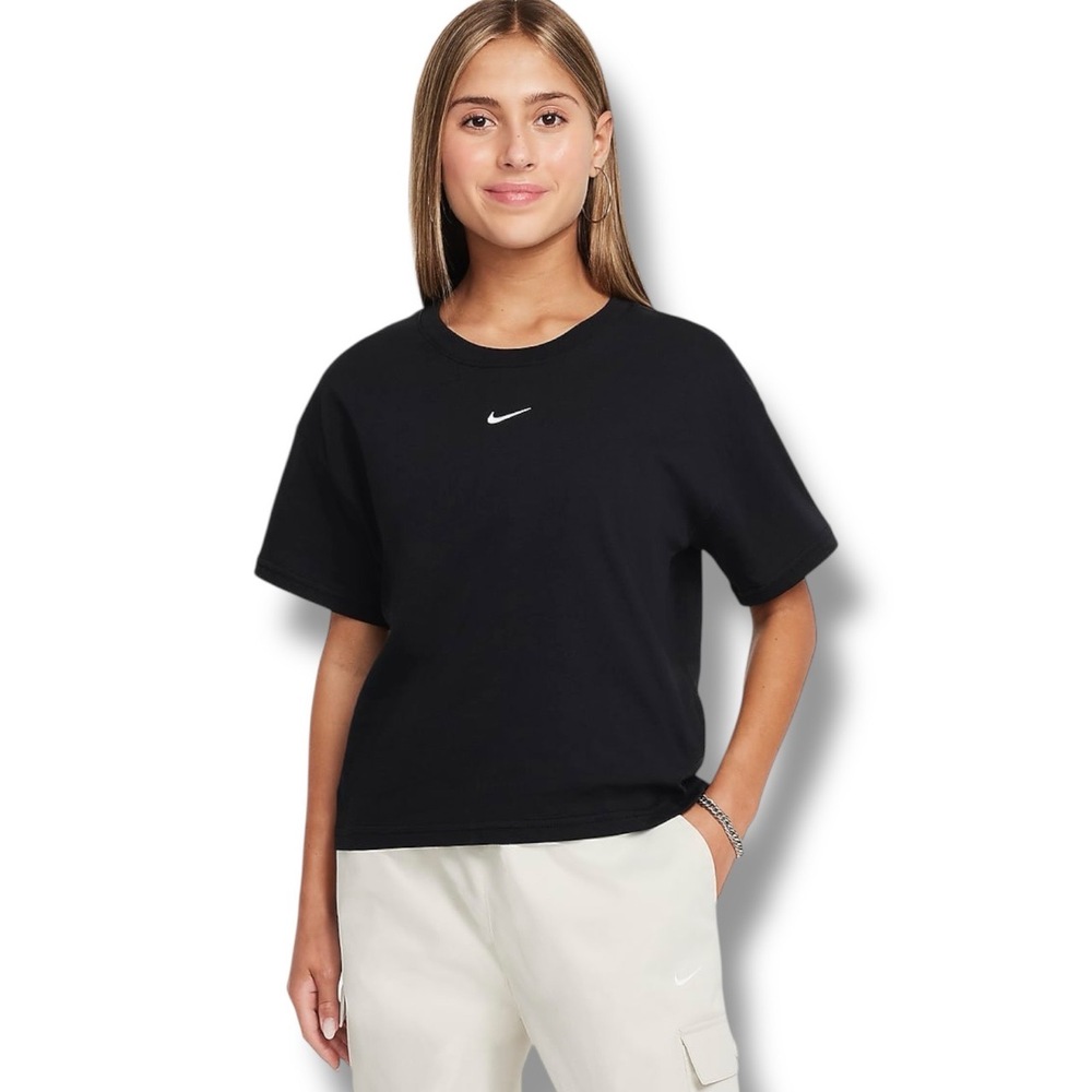NWT Nike Top Girls Size Large L Black Short Sleeve T-Shirt